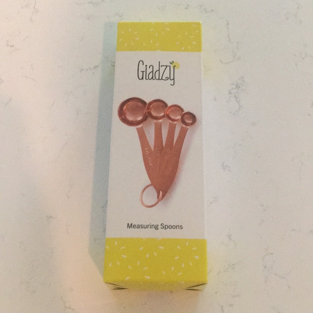 Giada measuring spoons
